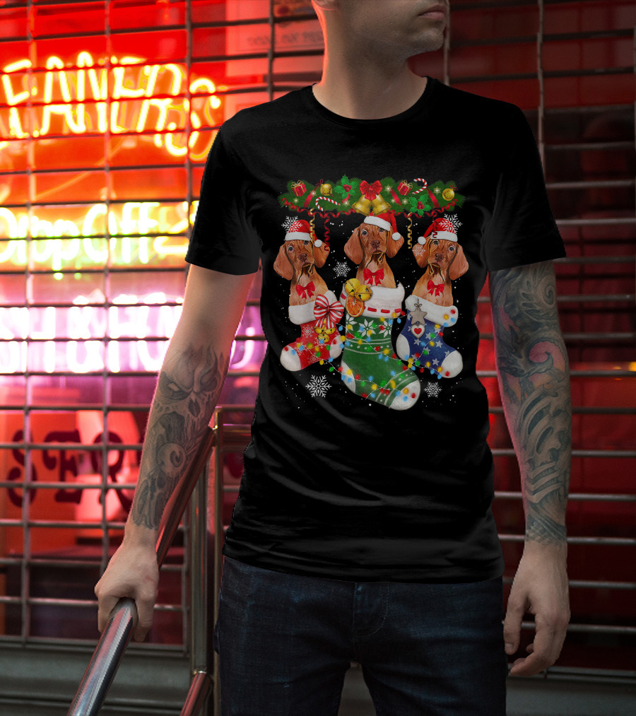 Vizsla Dogs In Christmas Stockings With Santa Hats And Holiday Decorations T-Shirt
