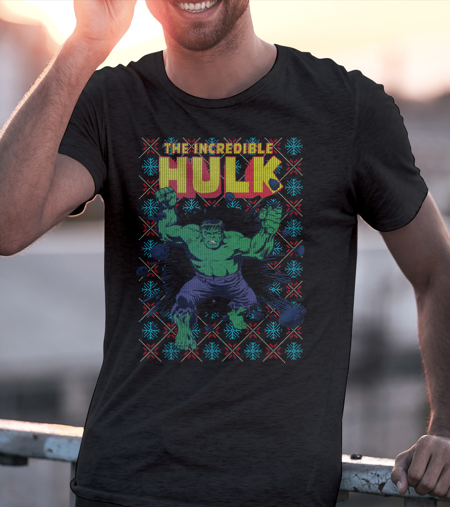 The Incredible Hulk Smash Marvel Comic Retro Explosion Christmas T-Shirt
