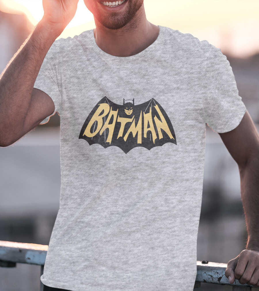 Batman Retro Style Comic T-Shirt
