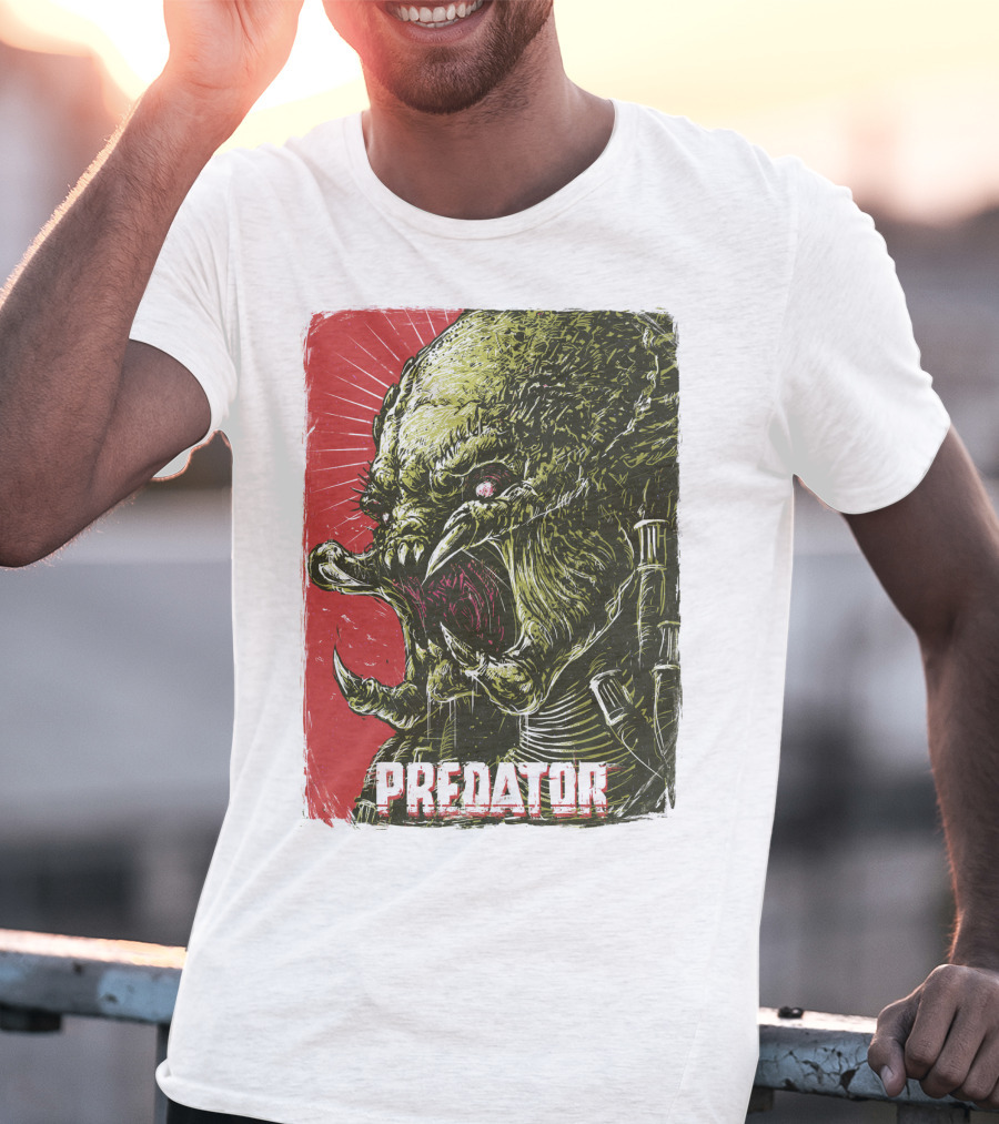 Predator Alien Creature Stylized Artwork Vintage Film T-Shirt