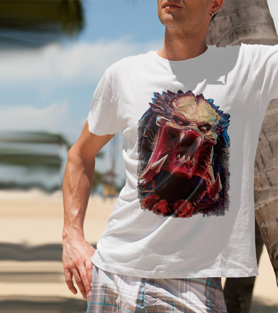 Predator Alien Creature Roaring Face T-Shirt