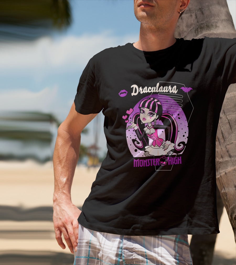 Draculaura Monster High Boyfriend Fit Girls T-Shirt