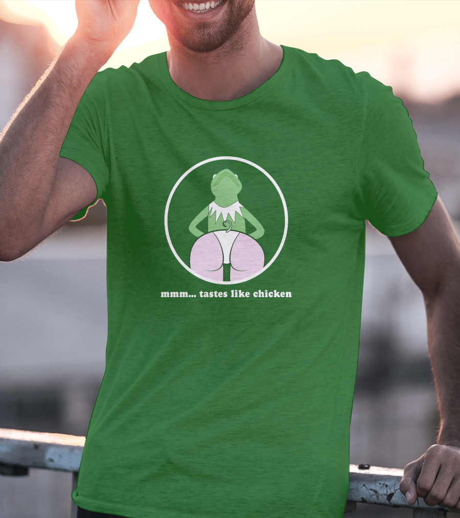 Kermits Frog Mmm Tastes Like Chicken Humorous Green Circle T-Shirt