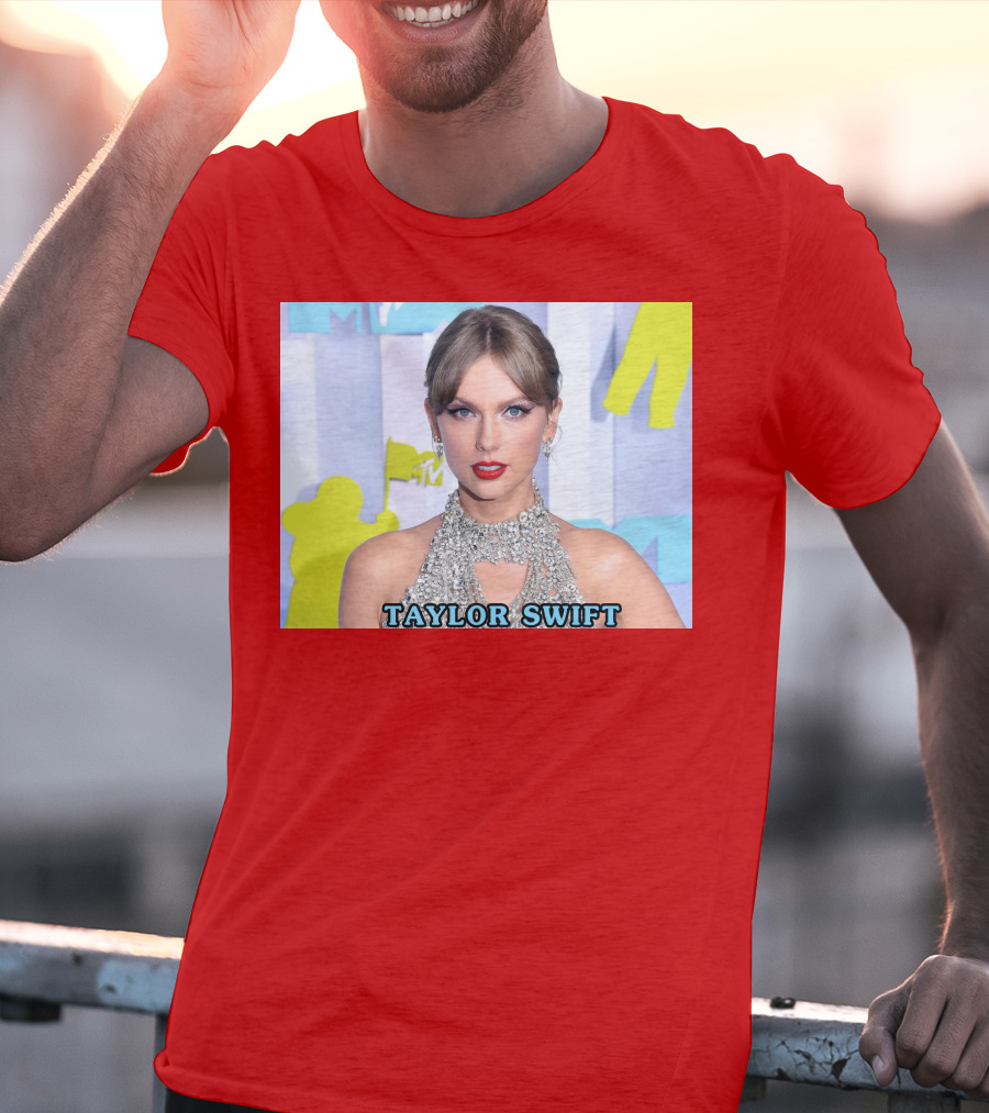 TAYLOR SWIFT MTV VMA Fashion Elegance T-Shirt