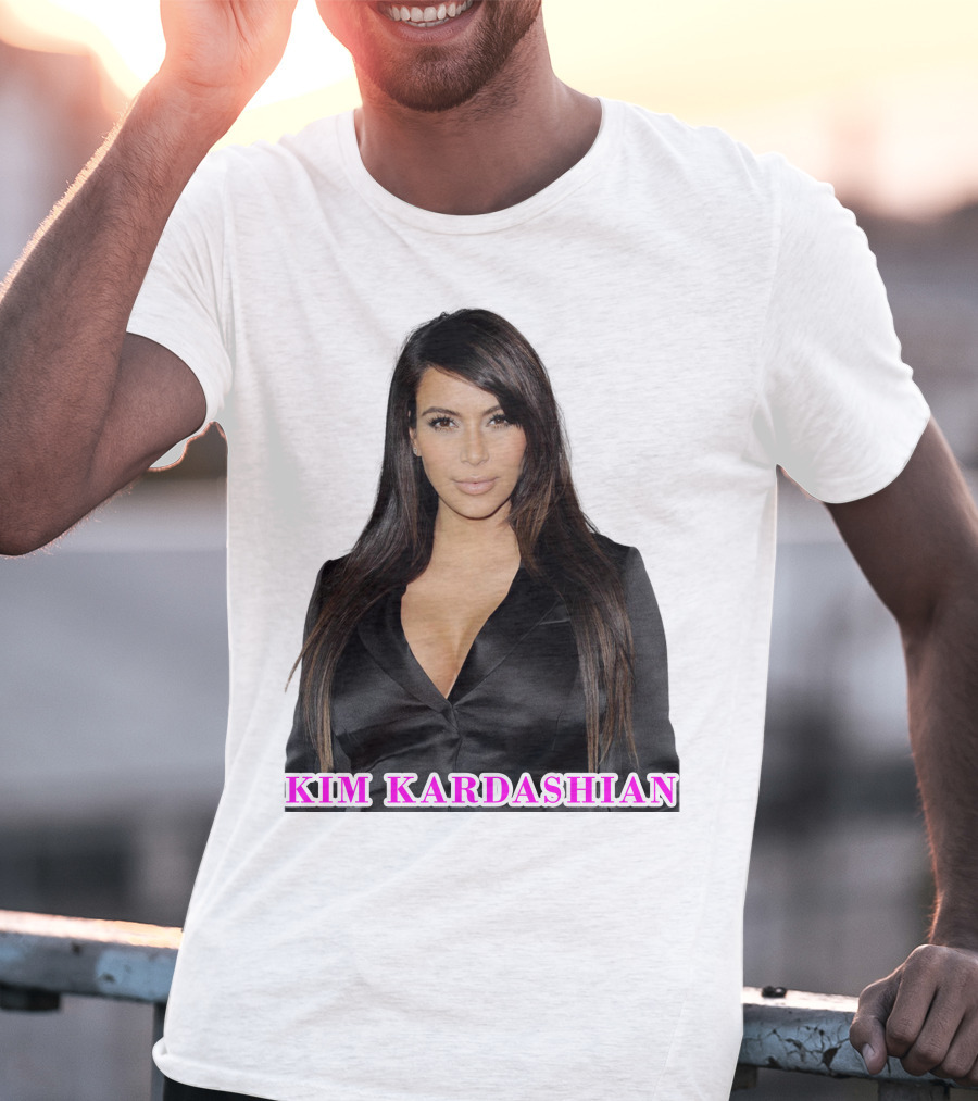 KIM KARDASHIAN T-Shirt