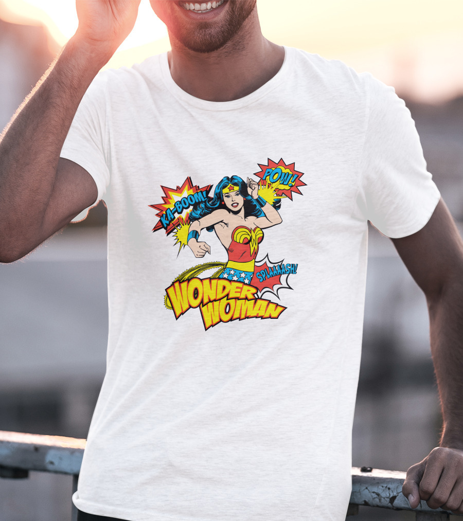 Wonder Woman DC Comics Ka-Boom Pow Splaash T-Shirt