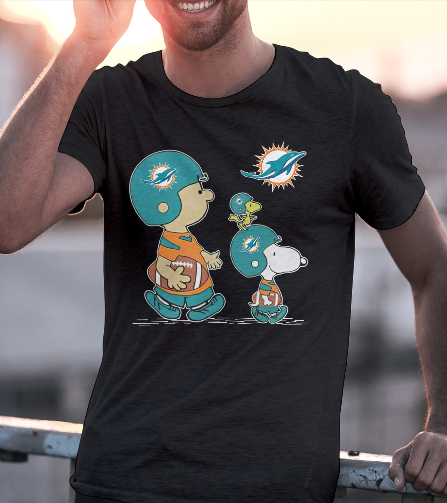 Snoopy Charlie Brown Miami Dolphins Football Helmets T-Shirt