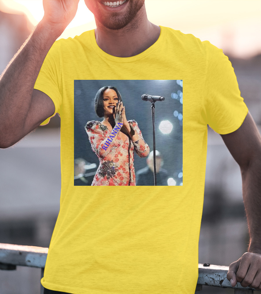 Rihanna Singer Songwriter Actress Performance Floral Dress T-Shirt