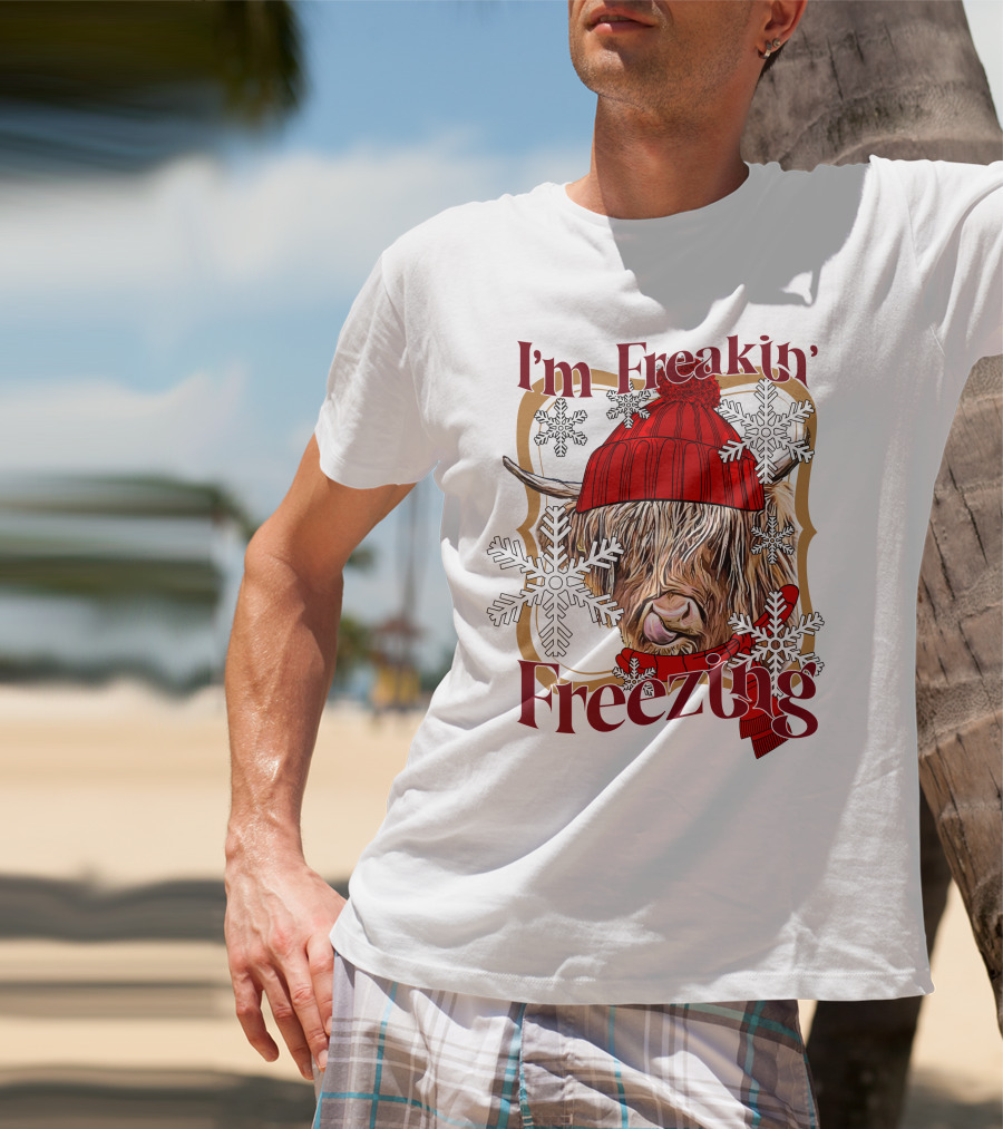 I'm Freakin' Freezing Highland Cow Snowflakes Winter T-Shirt