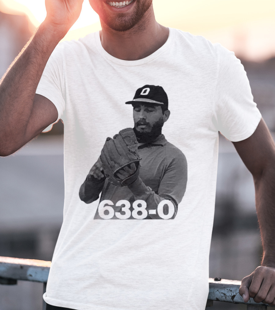 Castro 638-0 Baseball Pitcher Image With Cap Displaying 'O' T-Shirt