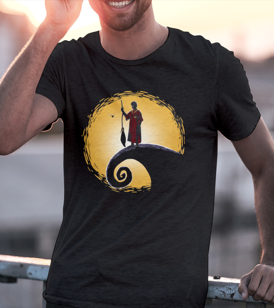 Quidditch Before Christmas Wizards Moon Scene T-Shirt