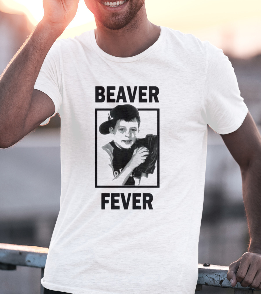 BEAVER FEVER FAN PHOTO T-Shirt