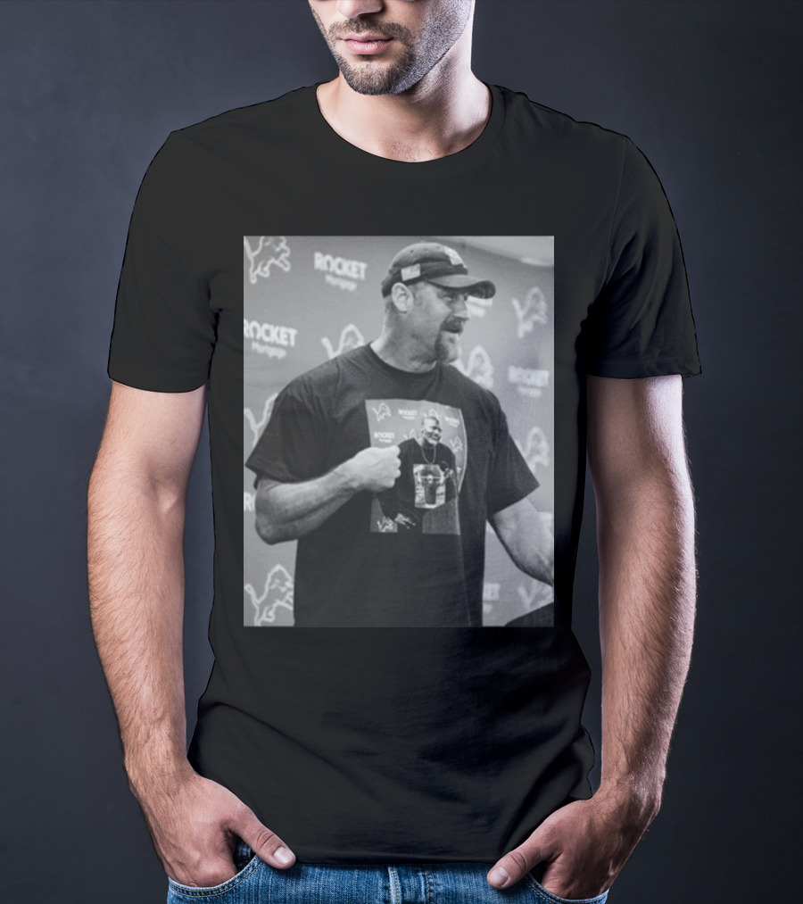 Rocket Mortgage Lions Press Conference Holmes Pulling Hilarious T-Shirt