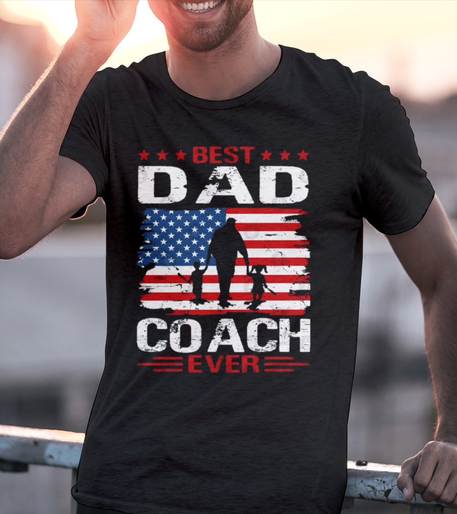 Best Dad Coach Ever USA Flag Baseball Dad Father's Day T-Shirt
