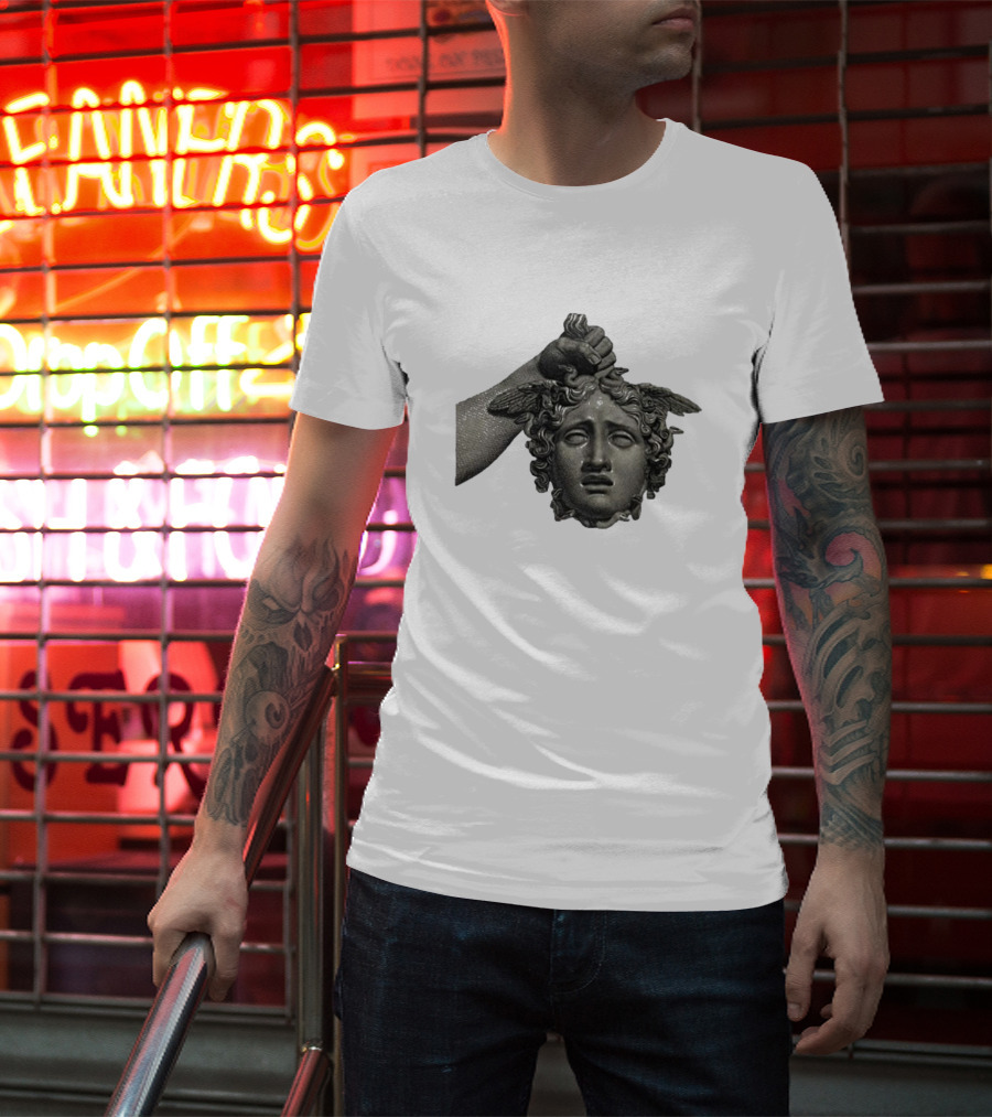 Pekebudha Gorgona Classical Medusa Head T-Shirt