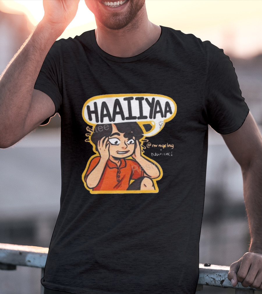 HAAIIYAA Uncle Roger Cartoon Red Shirt Headset @mrnigelng T-Shirt