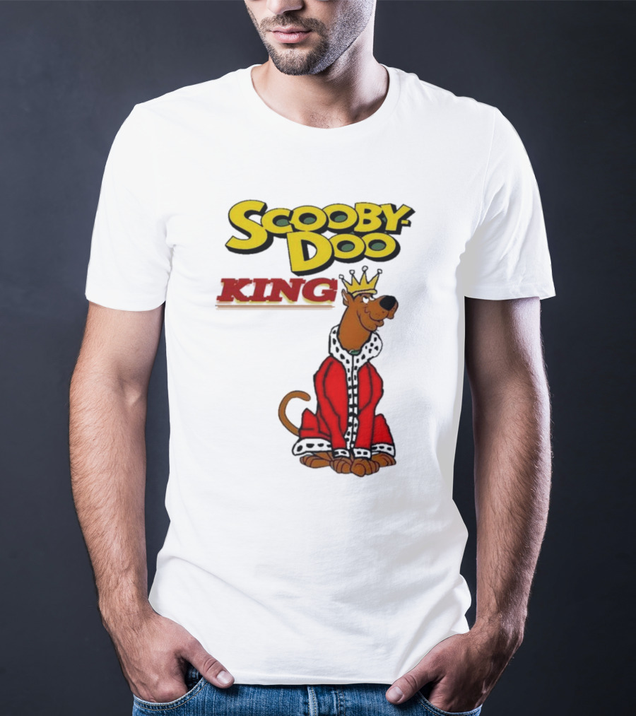 Scooby Doo King Crowned With Royal Red Robe T-Shirt
