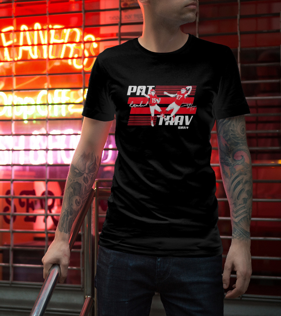 PAT MAHOMES TRAV KELCE NFLPA Dynamic Duo Signature 15 87 T-Shirt