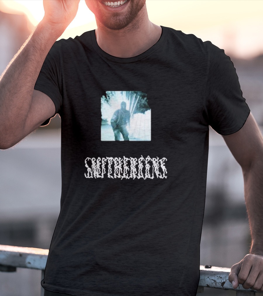SMITHEREENS Explosion Figure T-Shirt