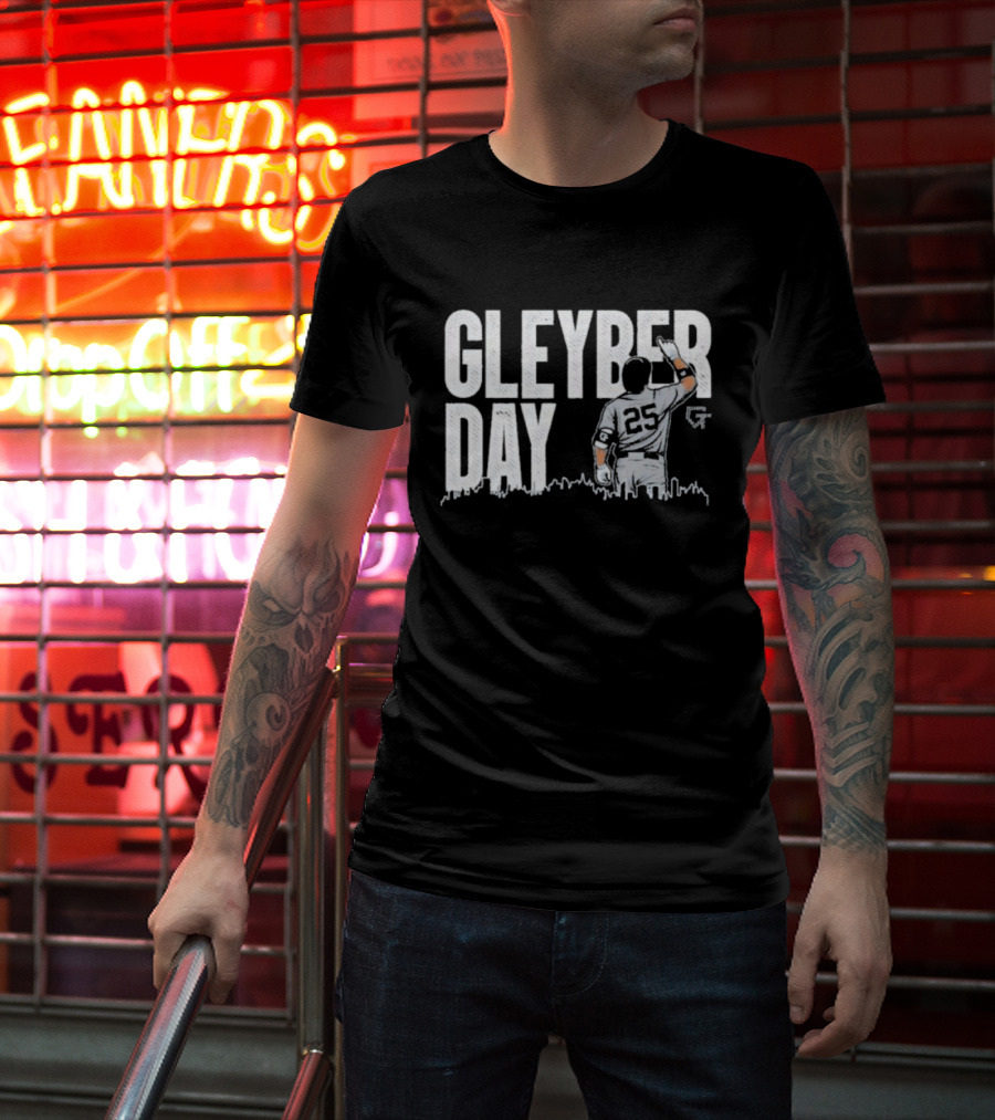 Gleyber Day Baseball Player 25 Salute With City Skyline T-Shirt