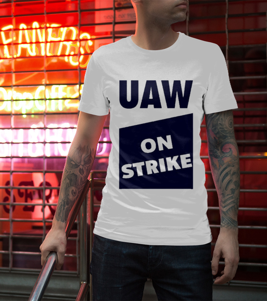 Sara Nelson Uaw On Strike Solidarity Message T-Shirt