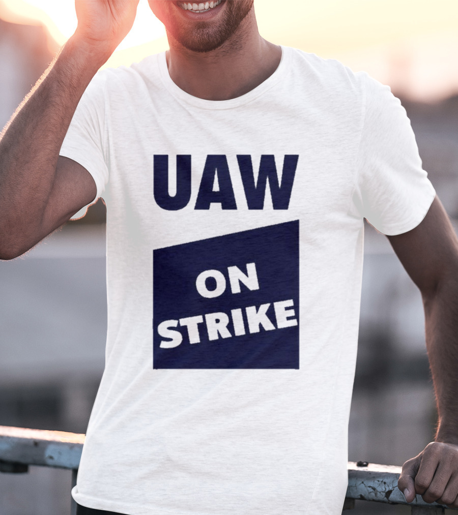 Sara Nelson Uaw On Strike Solidarity Message T-Shirt