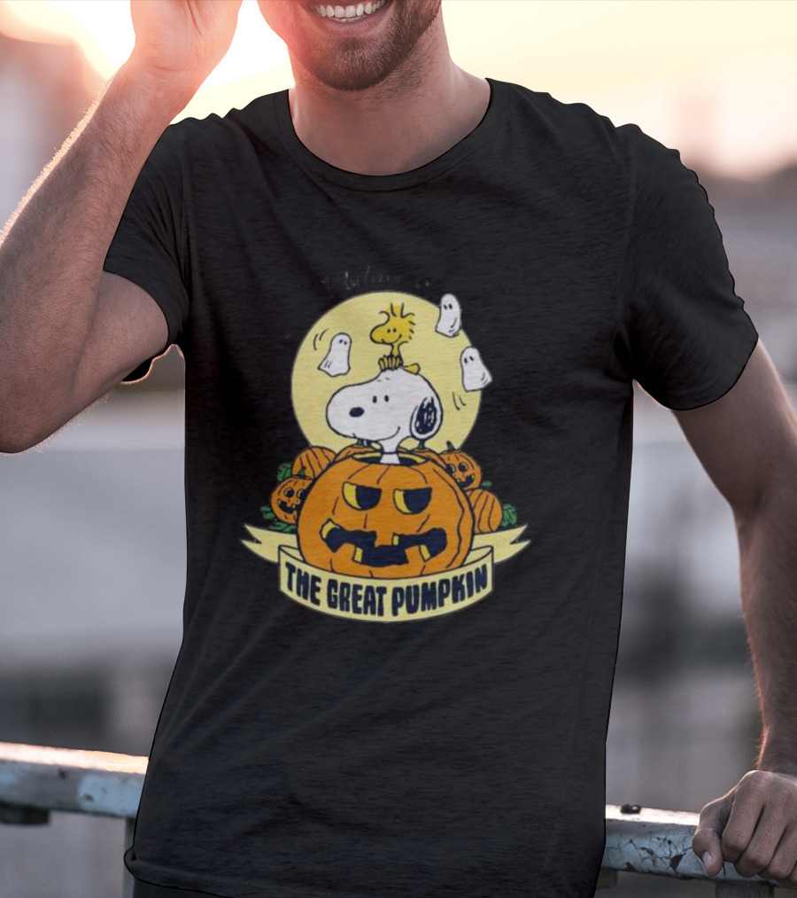 Snoopy And Woodstock I Believe In The Great Pumpkin Halloween Peanuts T-Shirt