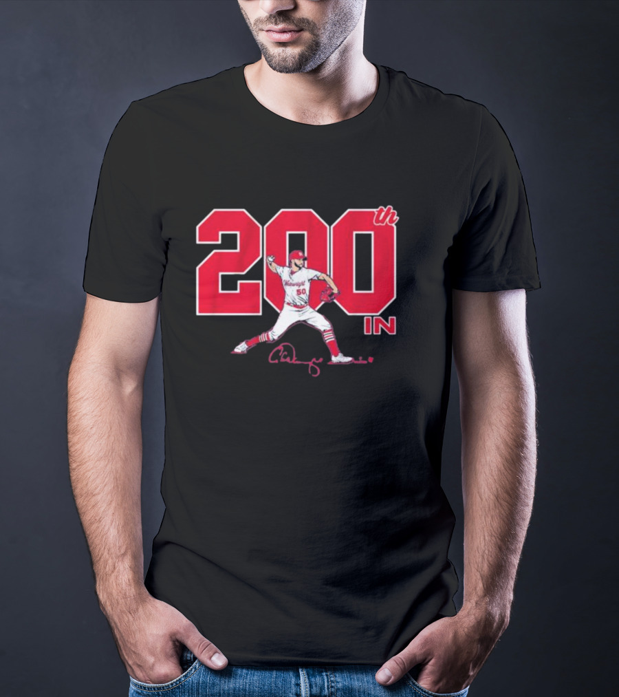 St. Louis Cardinals Adam Wainwright 200th Win Signature T-Shirt