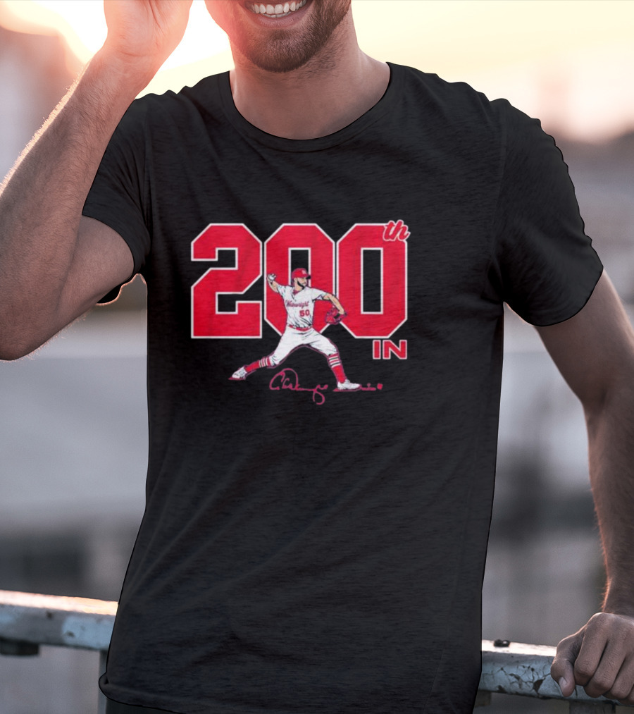 St. Louis Cardinals Adam Wainwright 200th Win Signature T-Shirt