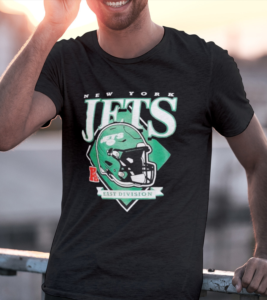 New York Jets East Division Helmet T-Shirt