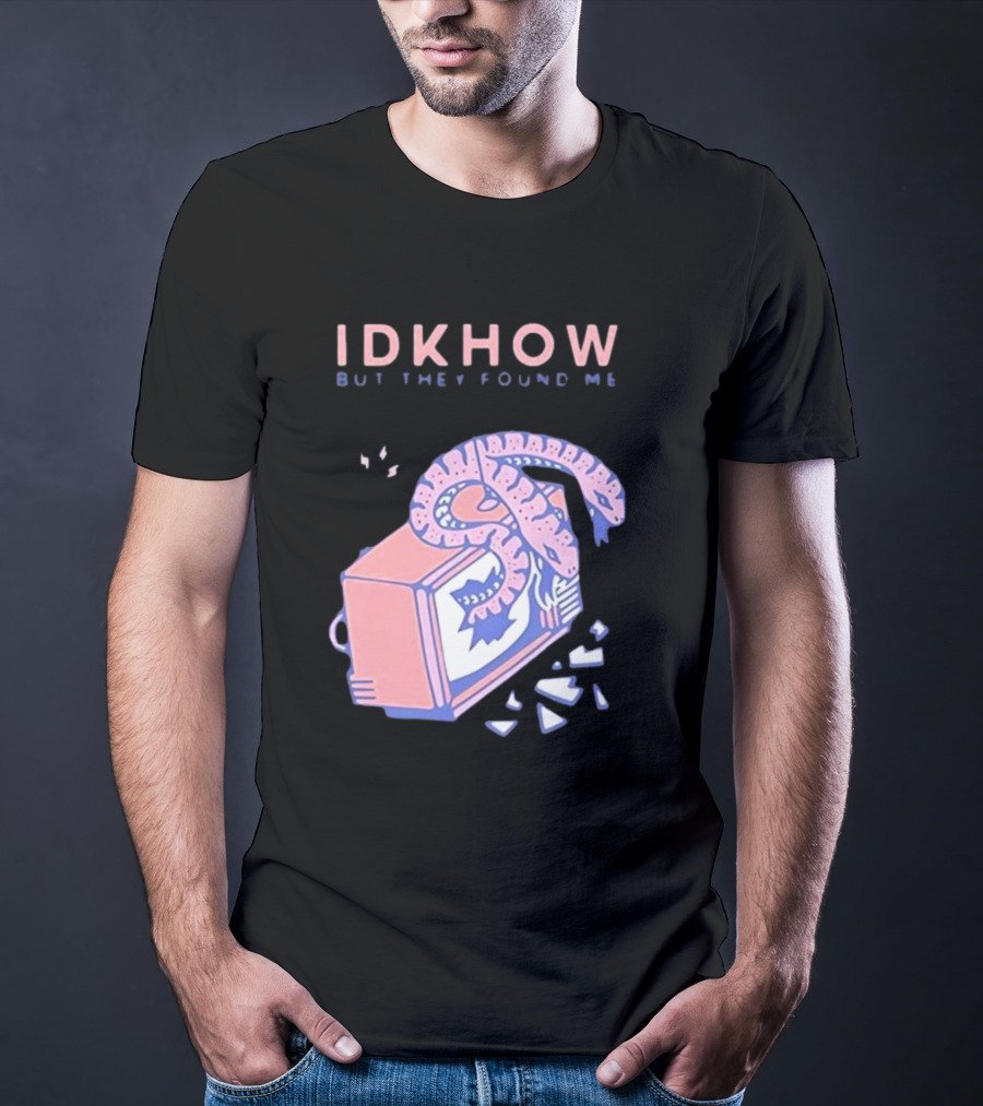IDKhow But They Found Me Snake Crushed TV Pastel Pink Blue Image T-Shirt