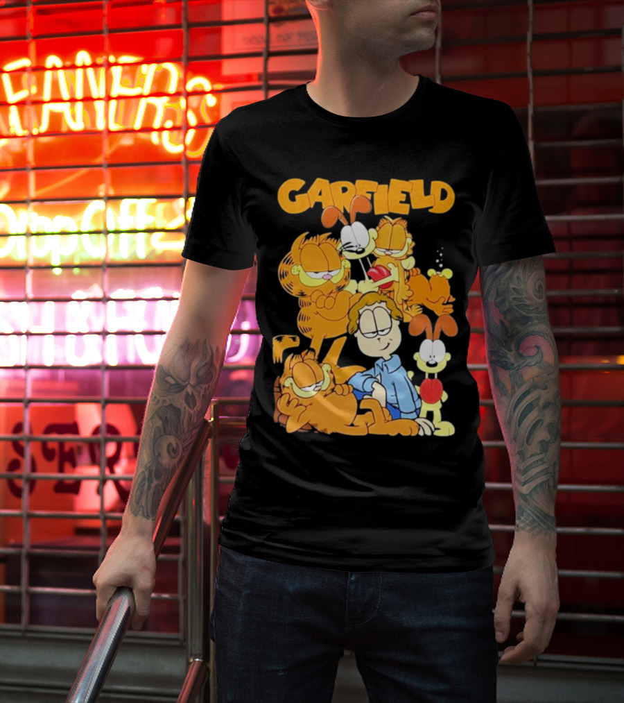 Garfield And Friends Group Character T-Shirt