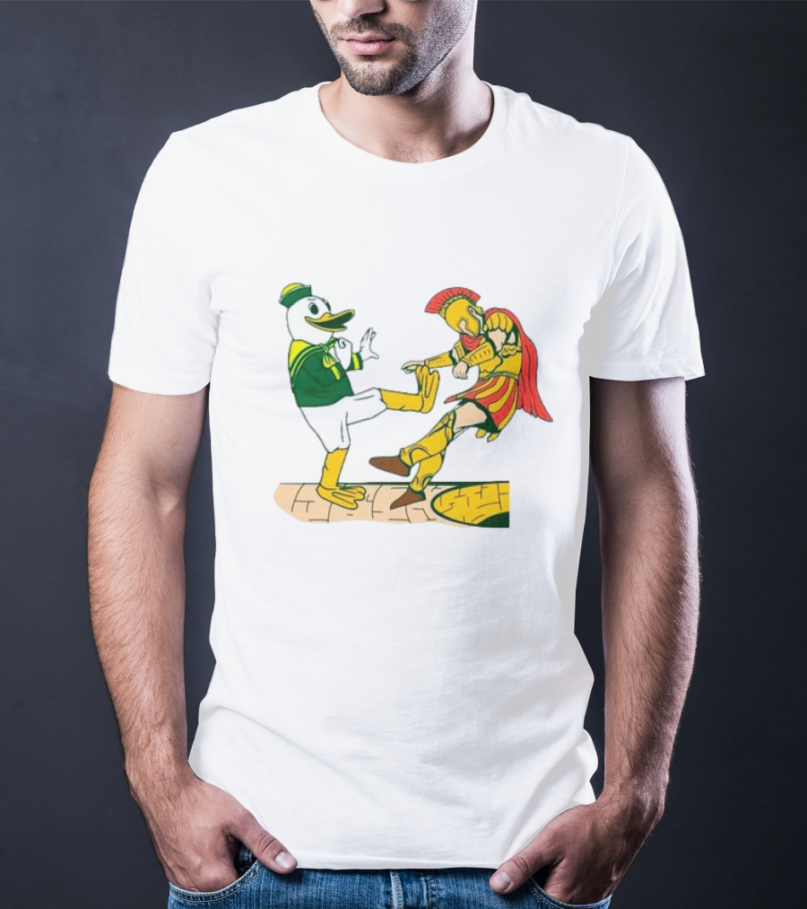 USC Trojans Versus Oregon Ducks Kick Scene T-Shirt
