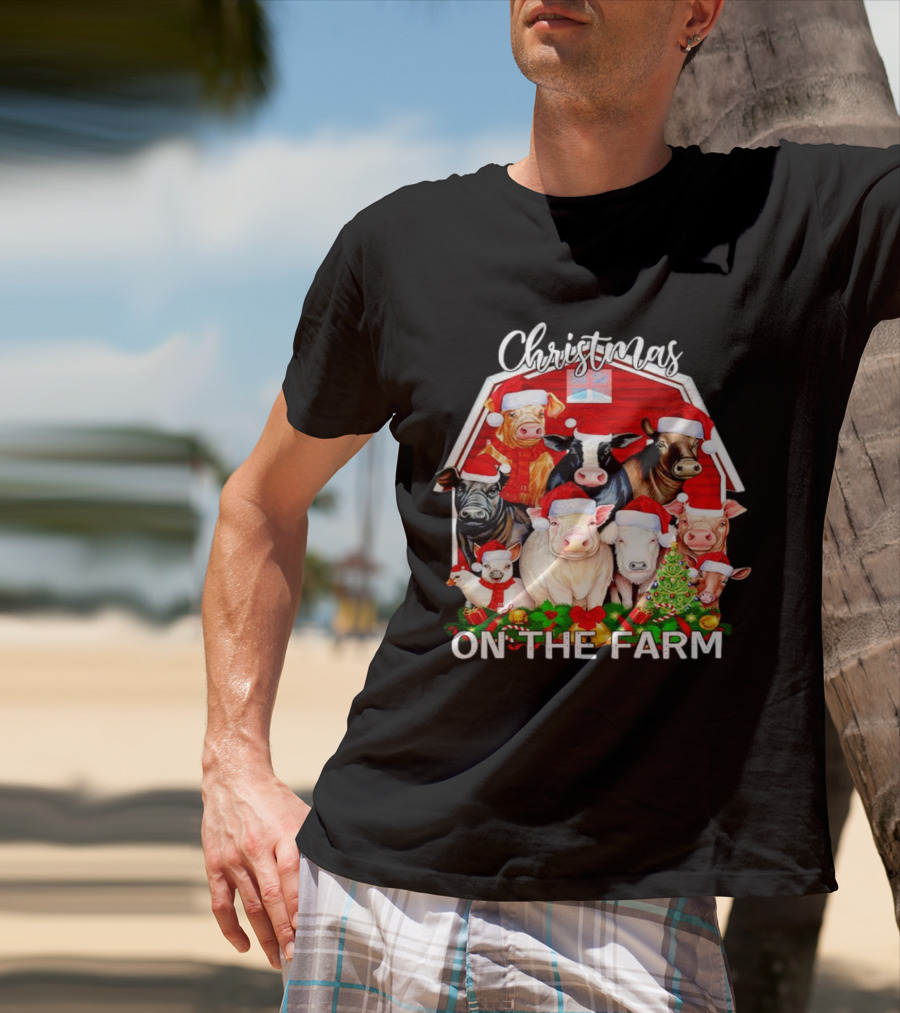 Christmas Animals Santa On The Farm T-Shirt