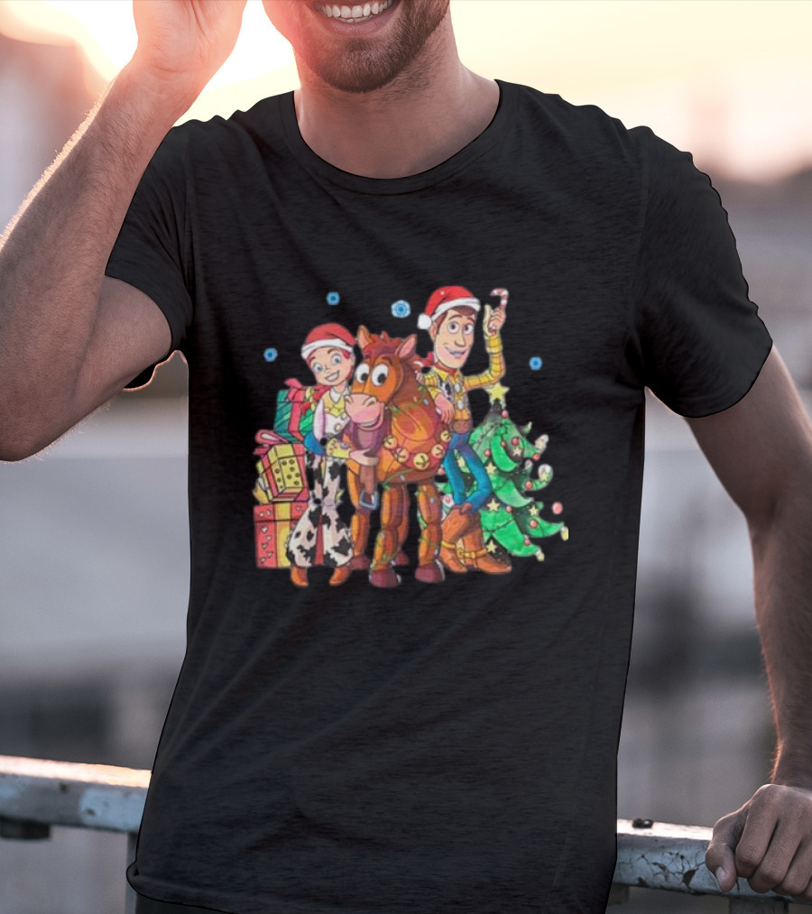 Toy Story Christmas Jessie Woody Bullseye Santa Hats Presents Christmas Tree T-Shirt