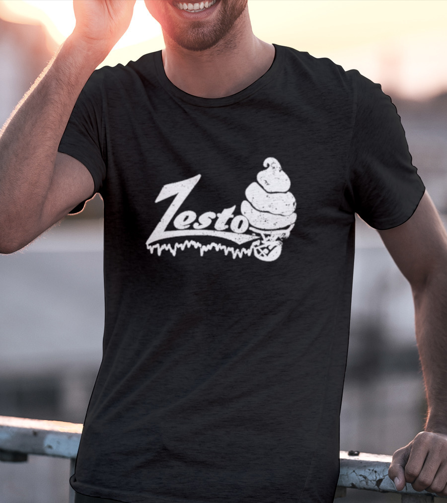 Zesto Ice Cream Drive In Restaurant Vintage T-Shirt