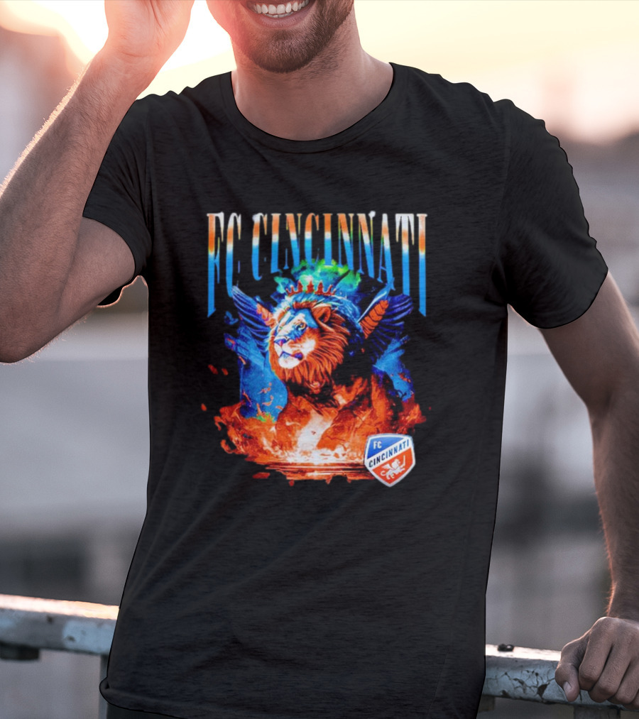 FC Cincinnati Winged Lion Fiery Crest T-Shirt