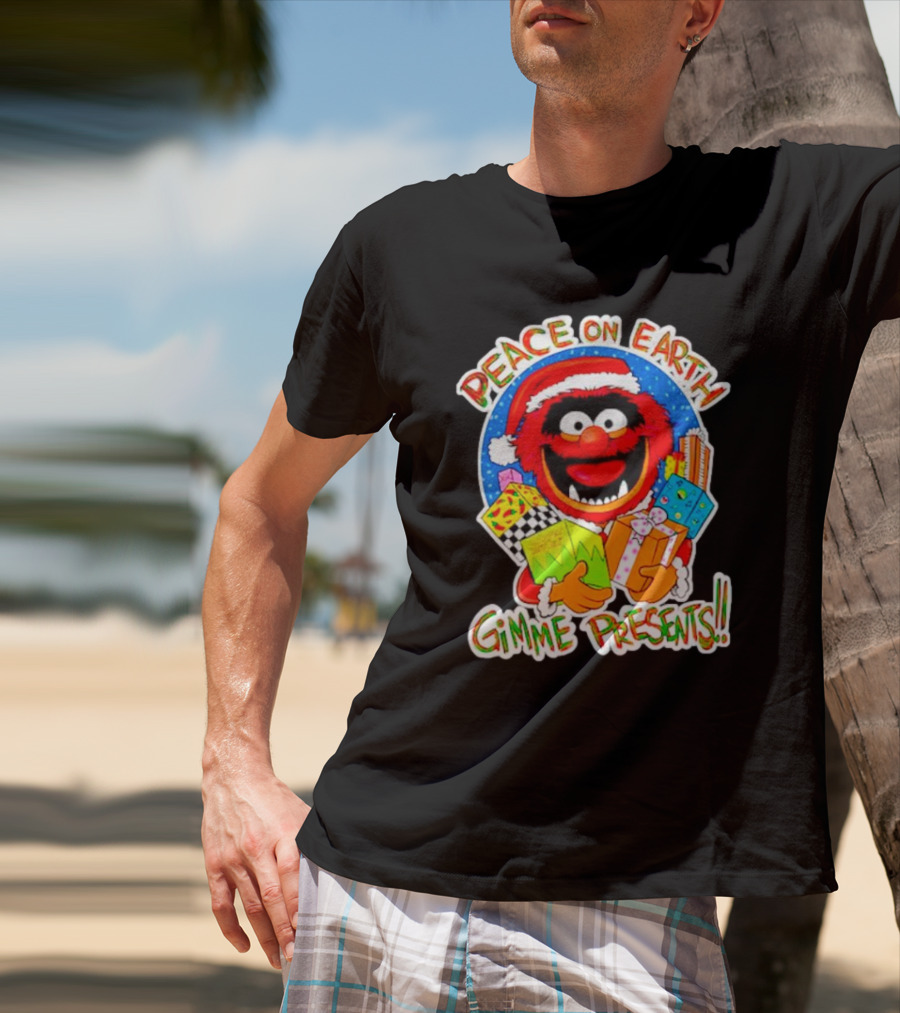 Peace On Earth Gimme Presents Muppets Santa T-Shirt