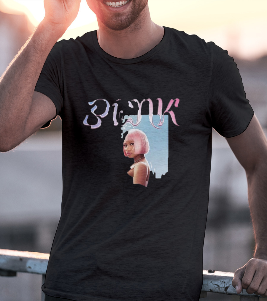 BLΛƆK Nicki Minaj Pink Photo T-Shirt