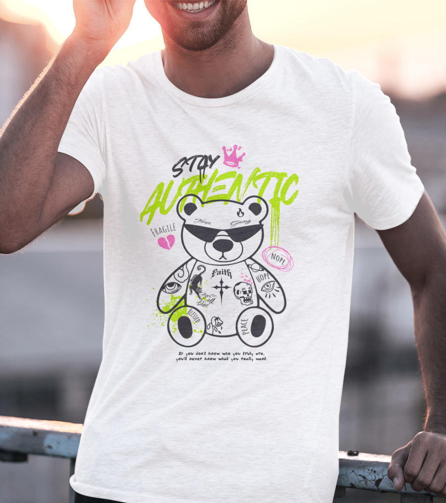 Stay Authentic Graffiti Bear With Pink Crown And Heart T-Shirt