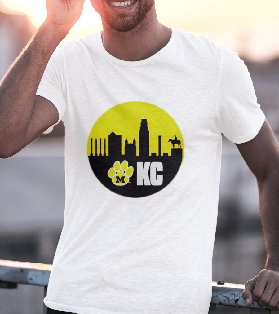 Missouri Tigers Mizzou Kansas City KC Skyline Paw T-Shirt
