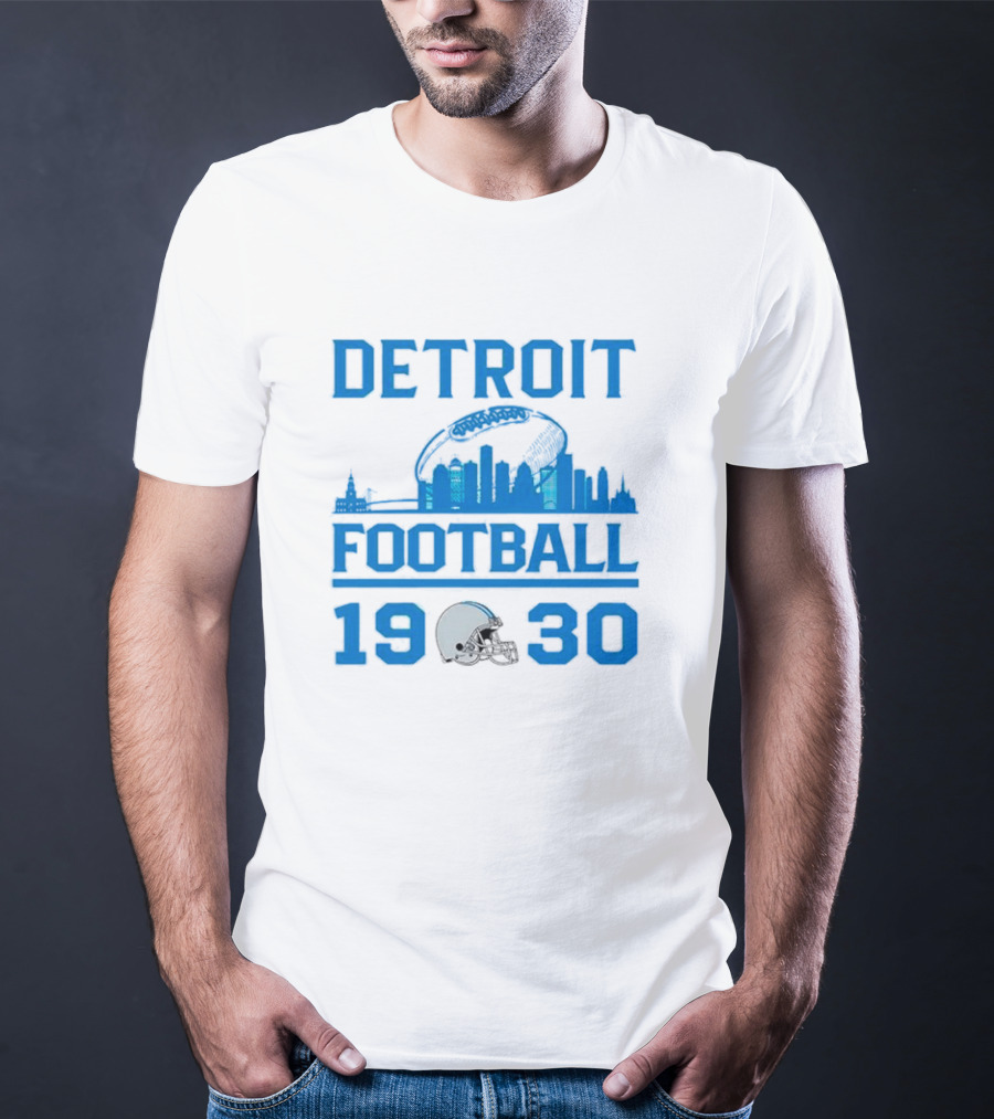 Detroit Lions Football 1930 Skyline Helmet Motif T-Shirt