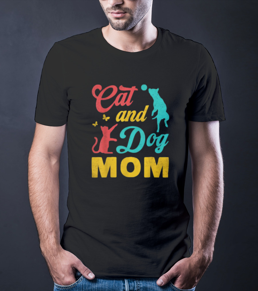 Cat And Dog Mom Vintage Mothers Day Cat Dog Lover Mama T-Shirt