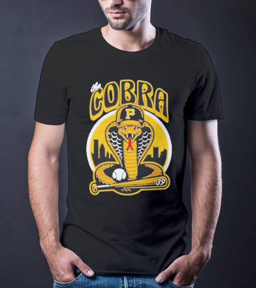 The Cobra Pittsburgh Pirates Baseball Bat City Skyline 39 T-Shirt