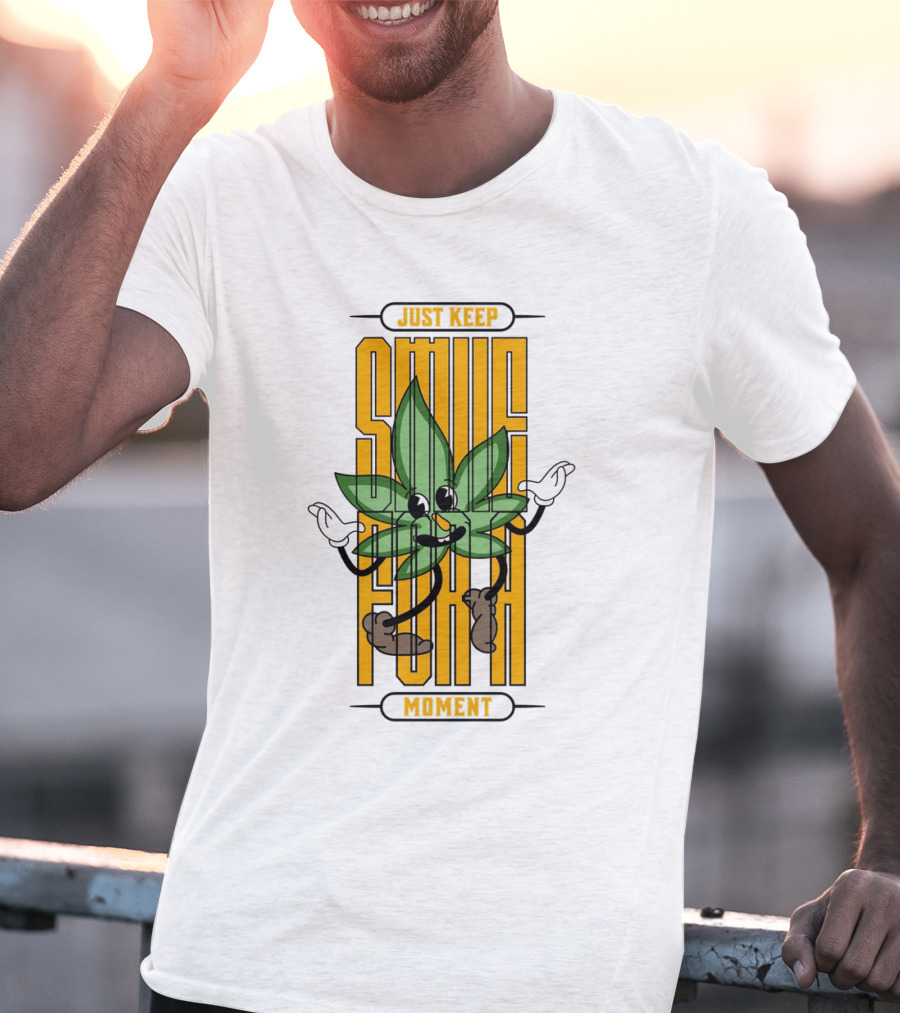 Just Keep Smile For A Moment Leaf Character T-Shirt