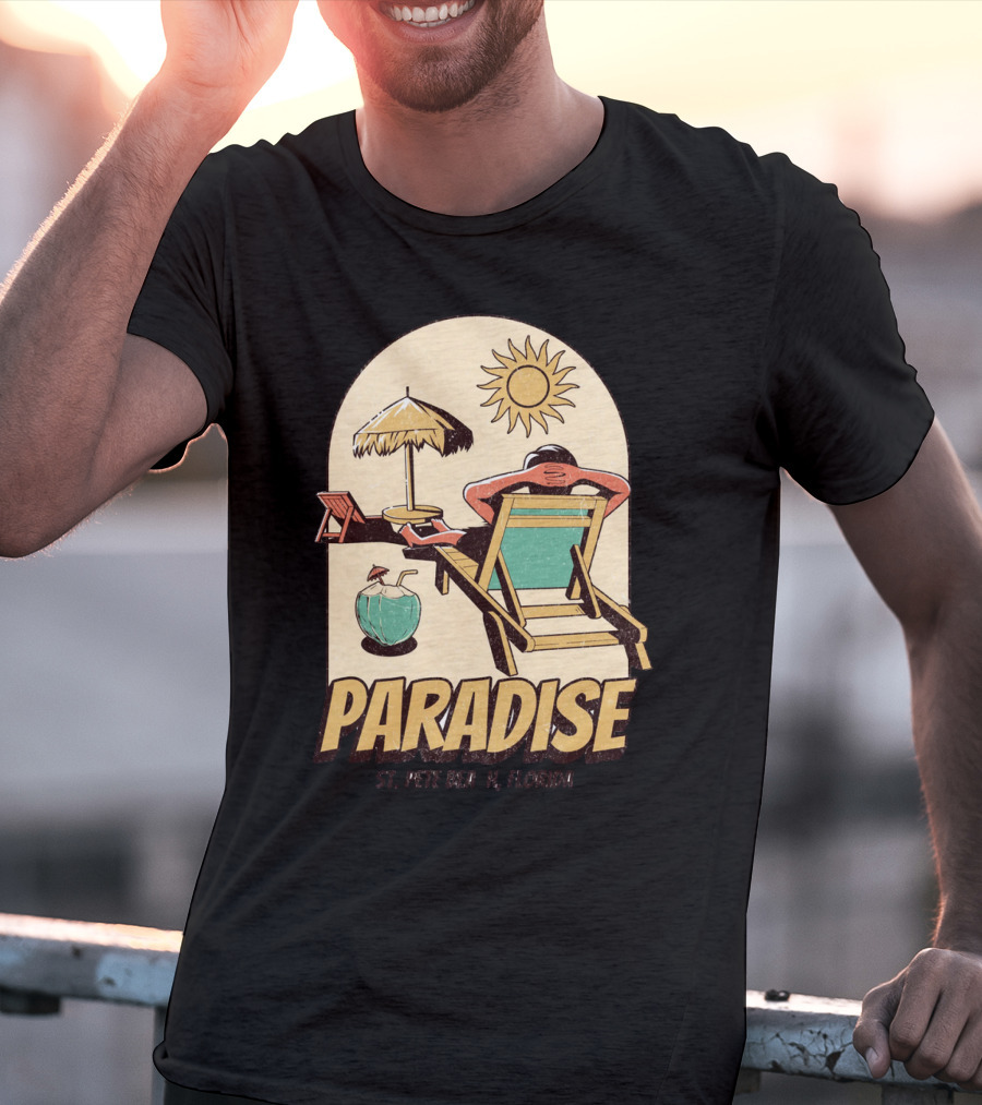 Paradise St. Pete Beach Florida Retro Sun Lounger And Cocktail Scene T-Shirt
