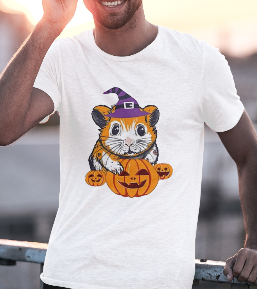 Halloween Guinea Pig With Witch Hat And Pumpkins T-Shirt