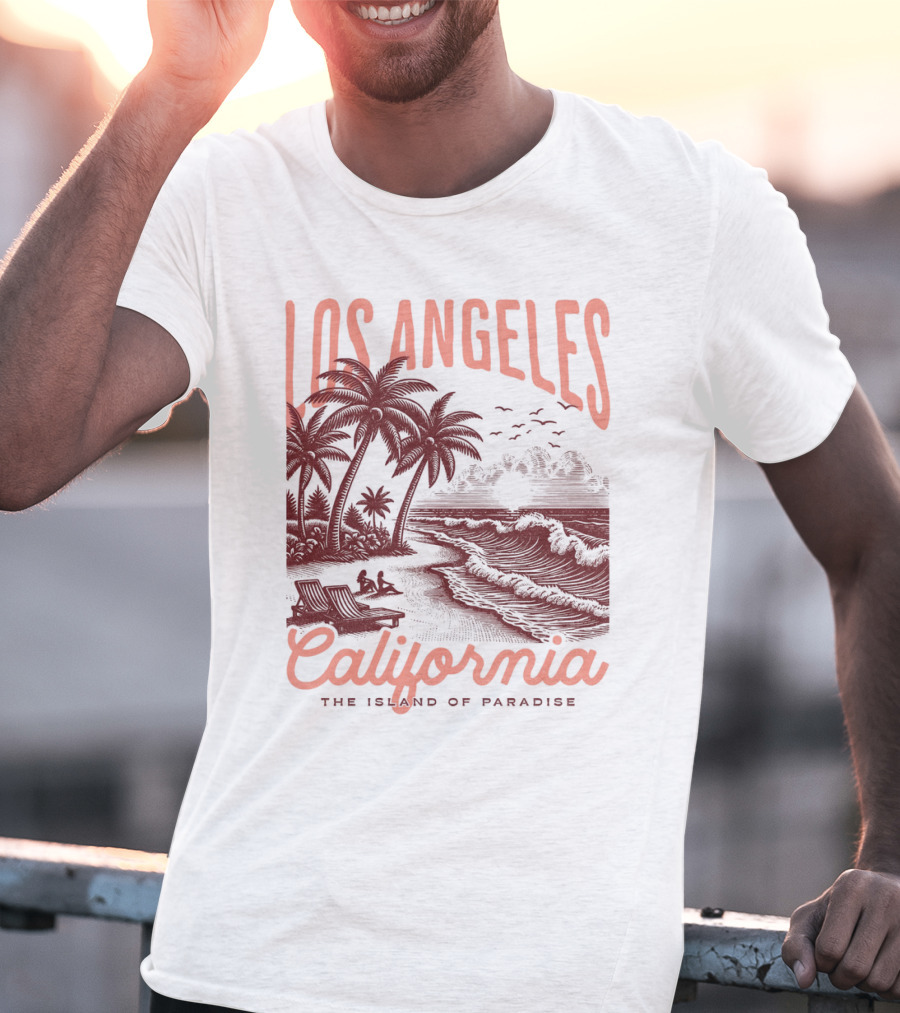 Los Angeles California The Island Of Paradise Vintage Beach T-Shirt