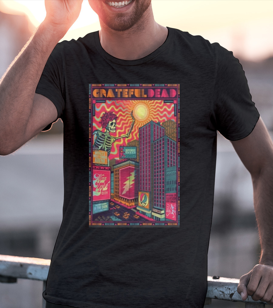 Grateful Dead World’s Most Famous Arena New York City September 15-20 1987 The New Album In The Dark T-Shirt