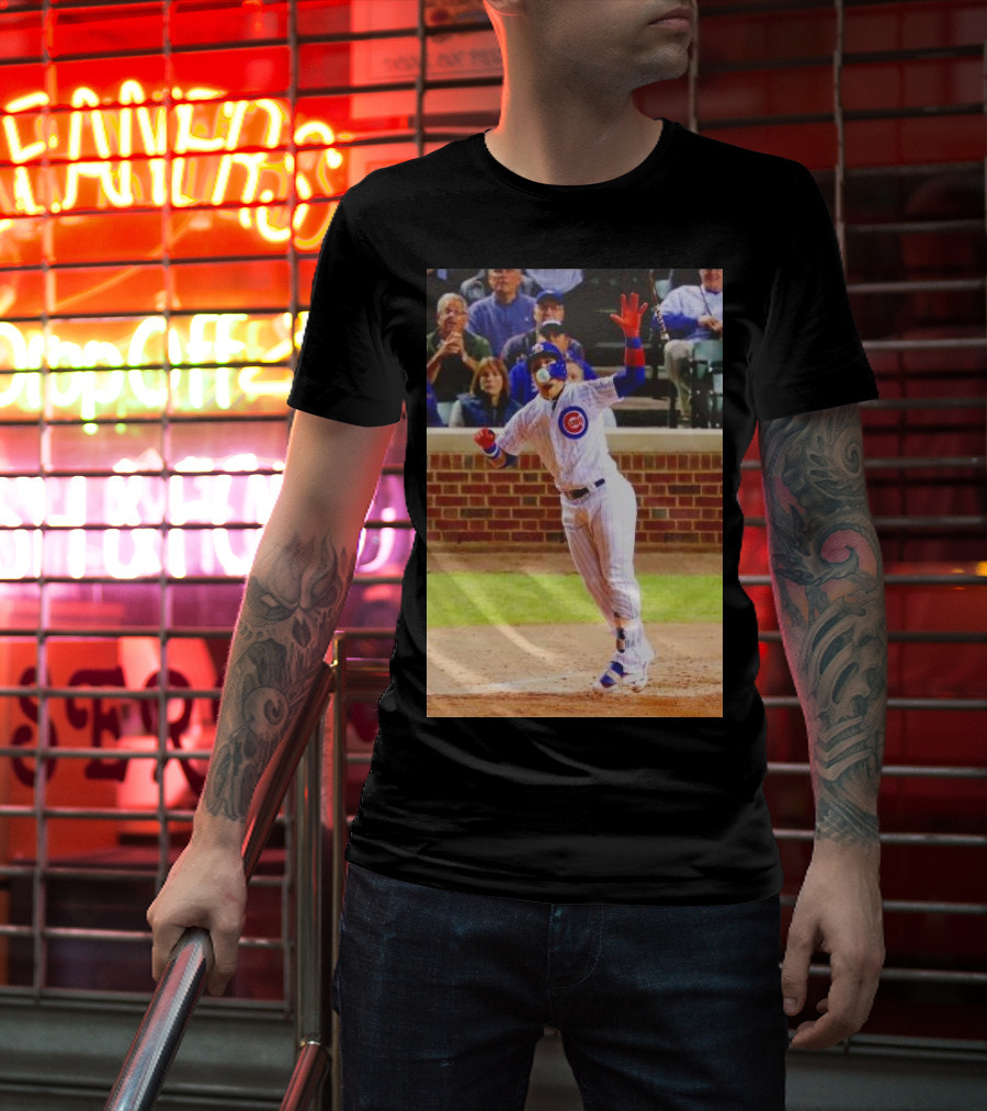 Javy Baez Chicago Cubs Blows A Bubble Hitting Second Home Run Baseball Action T-Shirt